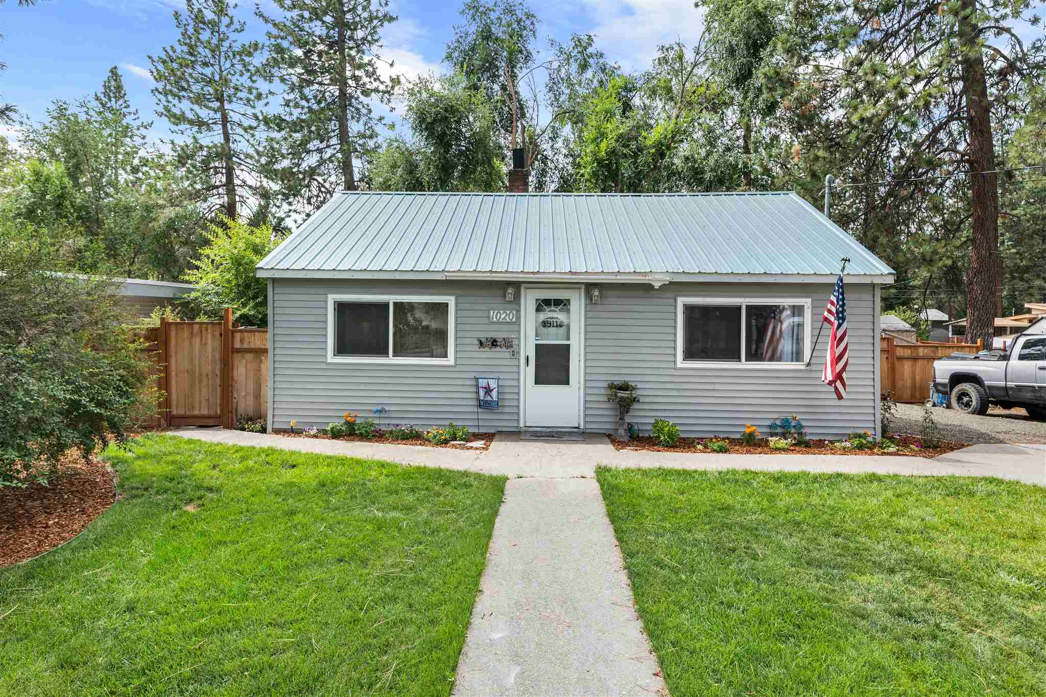 1020 South Walnut Road Spokane, WA 99206 - Photo 1 of 19 Gallery Image 1
