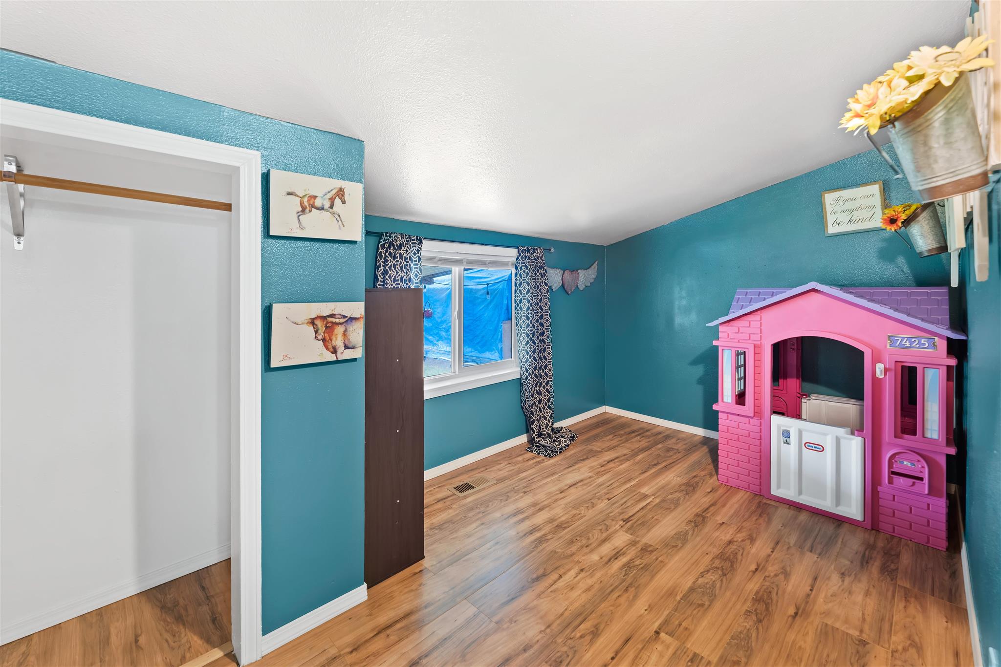 1020 South Walnut Road Spokane, WA 99206 - Photo 11 of 19 Gallery Image 11