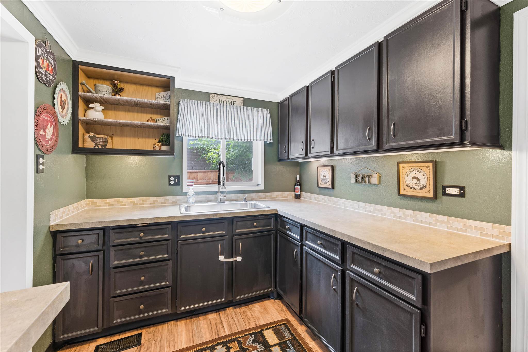 1020 South Walnut Road Spokane, WA 99206 - Photo 7 of 19 Gallery Image 7
