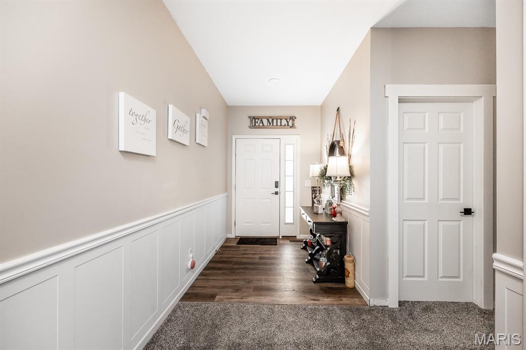 1921 Reserve Walk Way Belleville, IL 62220 - Photo 4 of 32