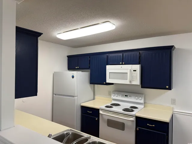 $175,000 | 1356 Glenns Bay Road, Unit 206, Surfside Beach, SC 29575