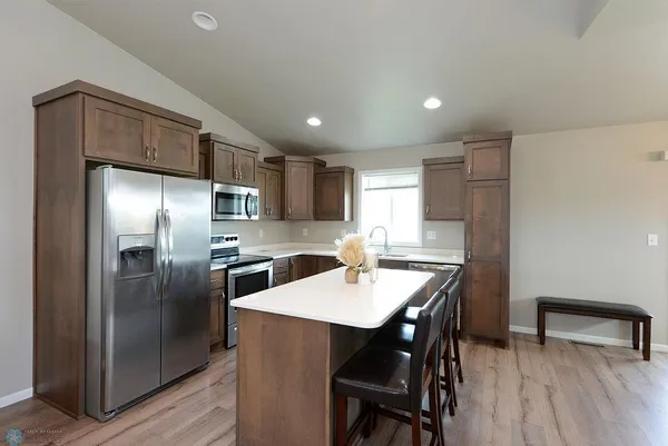 $330,000 | 8037 Goldfinch Drive, Horace, ND 58047