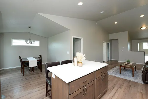 $330,000 | 8037 Goldfinch Drive, Horace, ND 58047