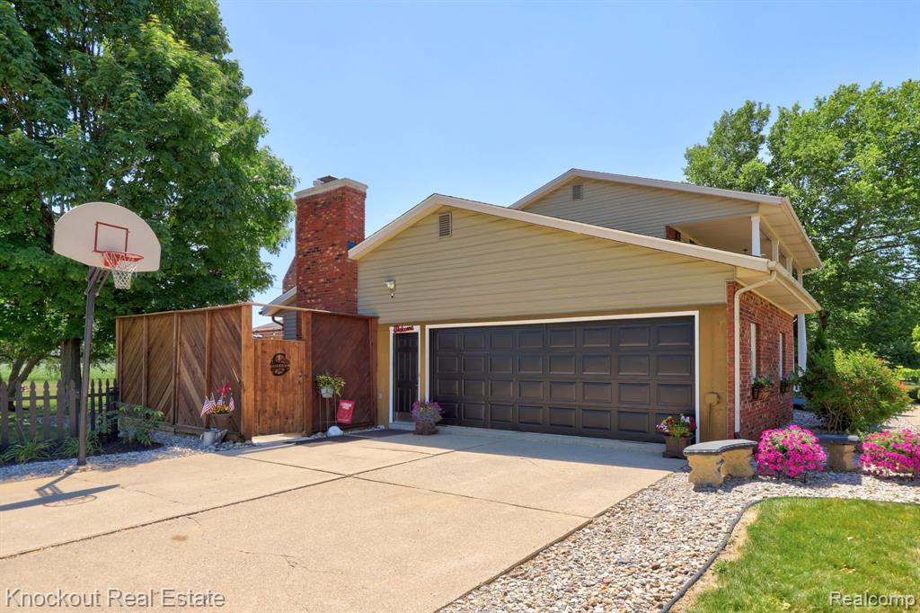 4915 Barnes Road Millington, MI 48746 - Photo 45 of 67 Gallery Image 45