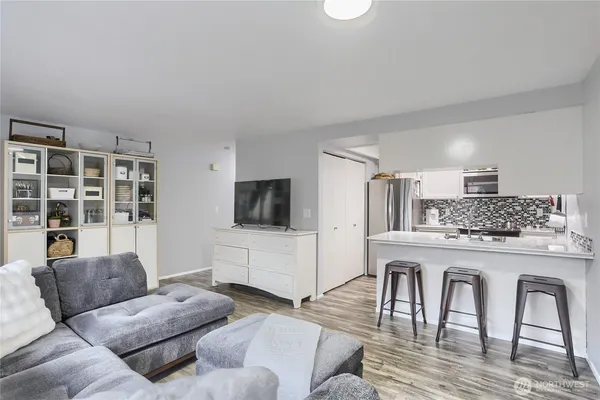 $200,000 | 1002 Columbia Avenue, Unit 3, Marysville, WA 98270