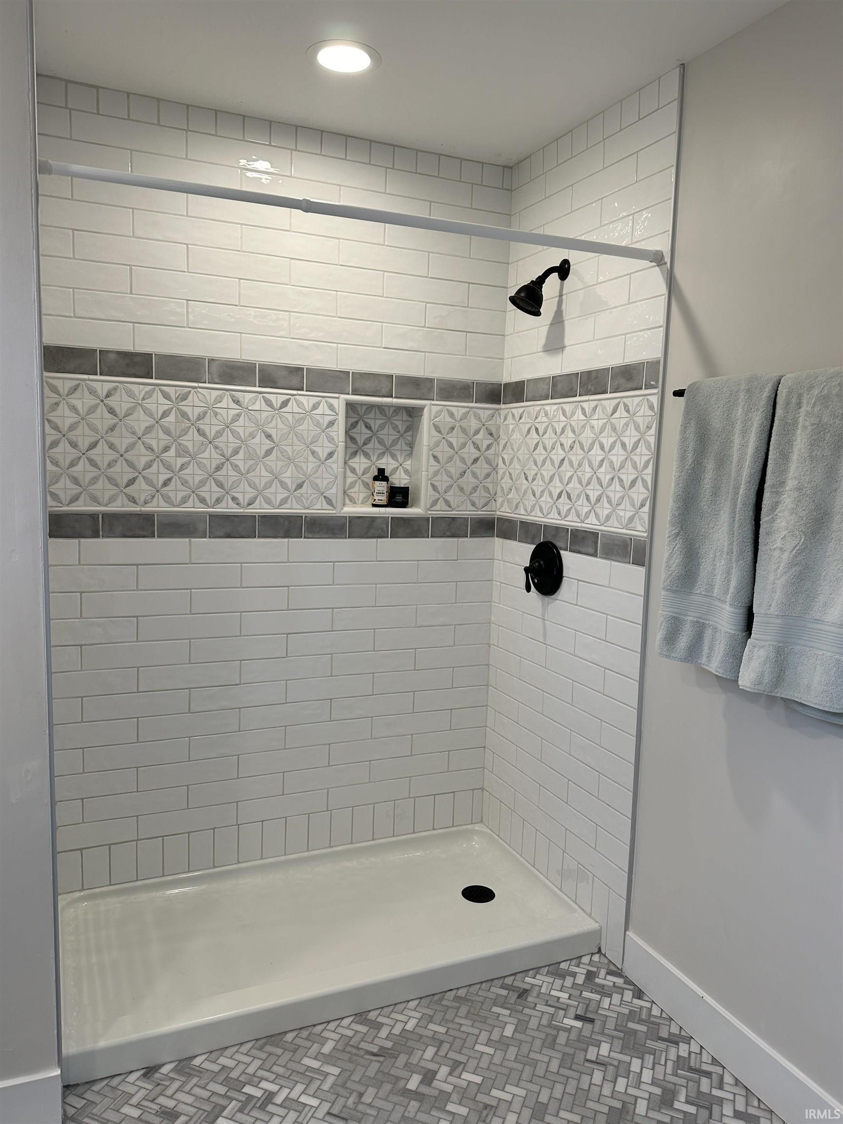 126 East North Street Delphi, IN 46923 - Photo 12 of 24