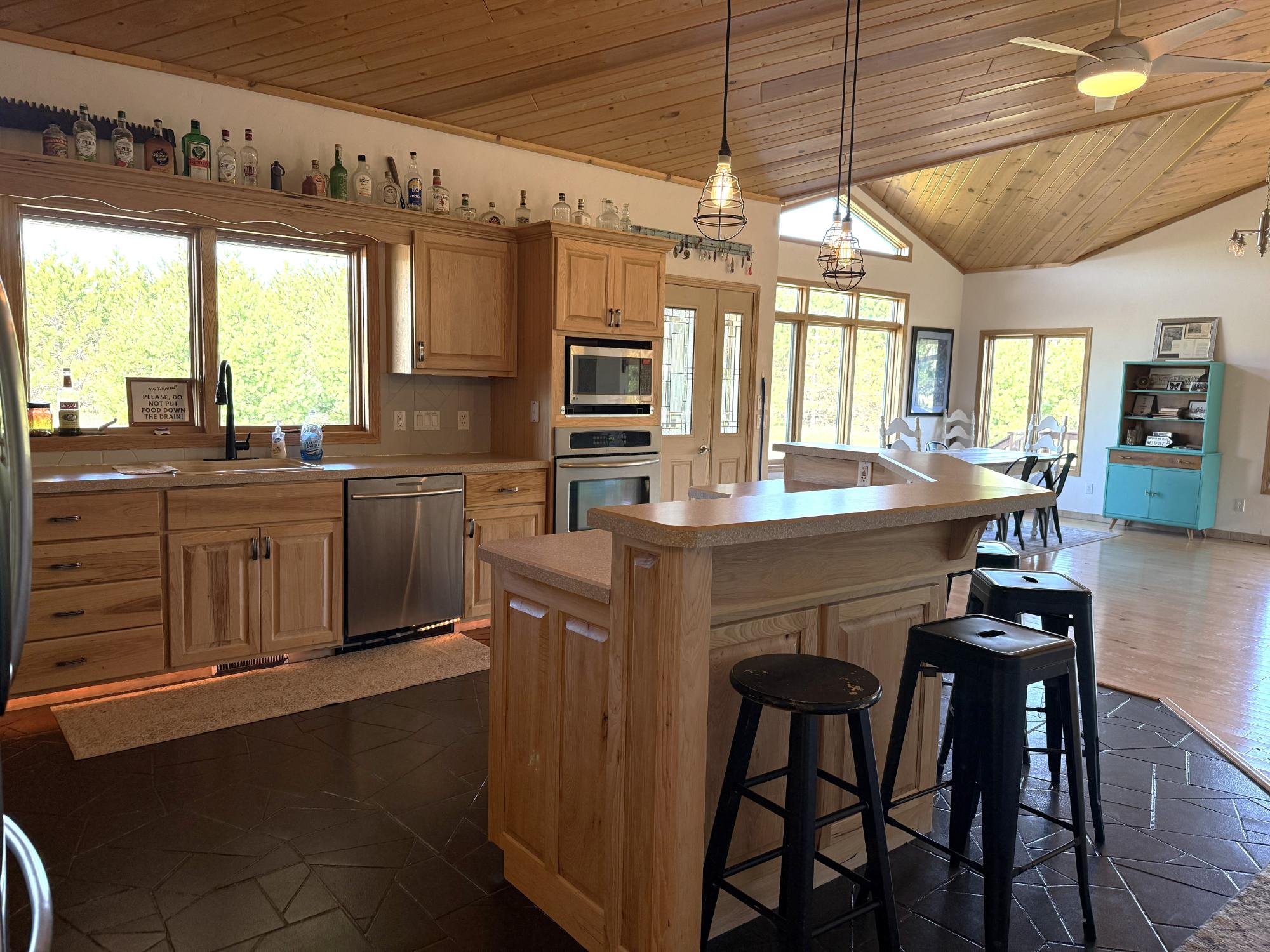 N19088 Sandy Loop Road Goodman, WI 54125 - Photo 17 of 52 Gallery Image 17