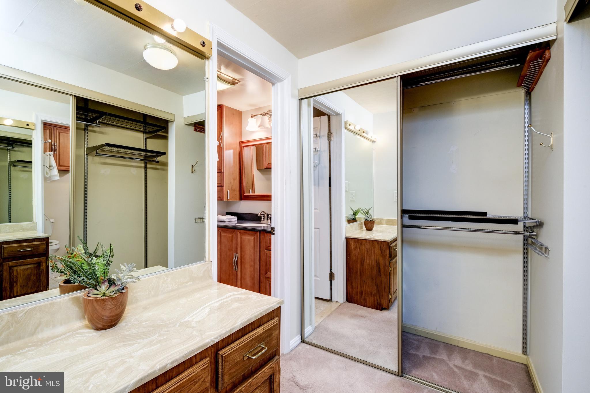 9030 Edgepark Road Vienna, VA 22182 - Photo 15 of 45 Gallery Image 15