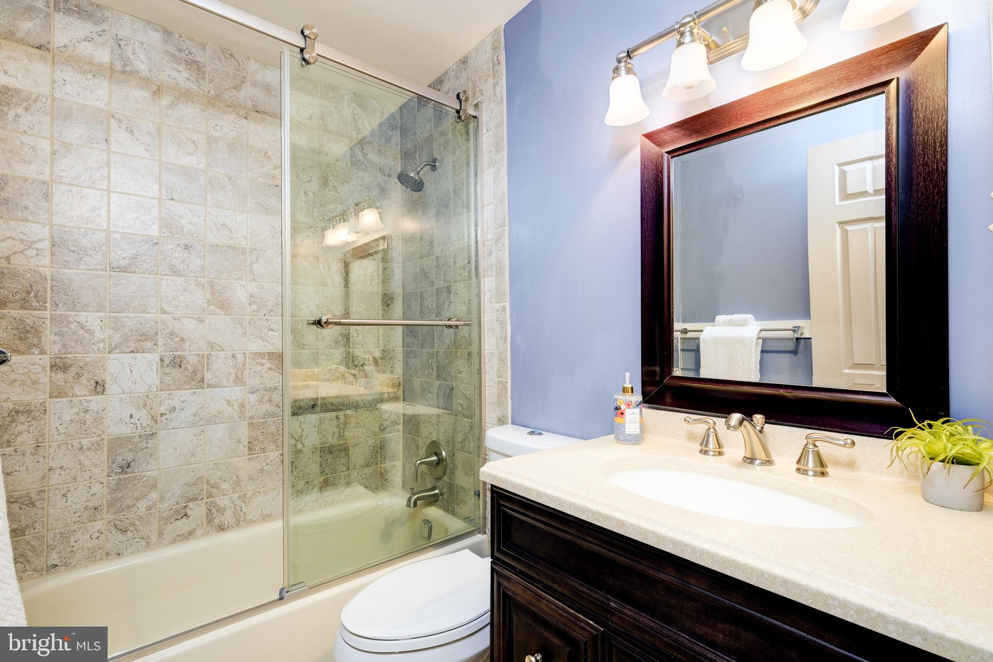 9030 Edgepark Road Vienna, VA 22182 - Photo 20 of 45 Gallery Image 20