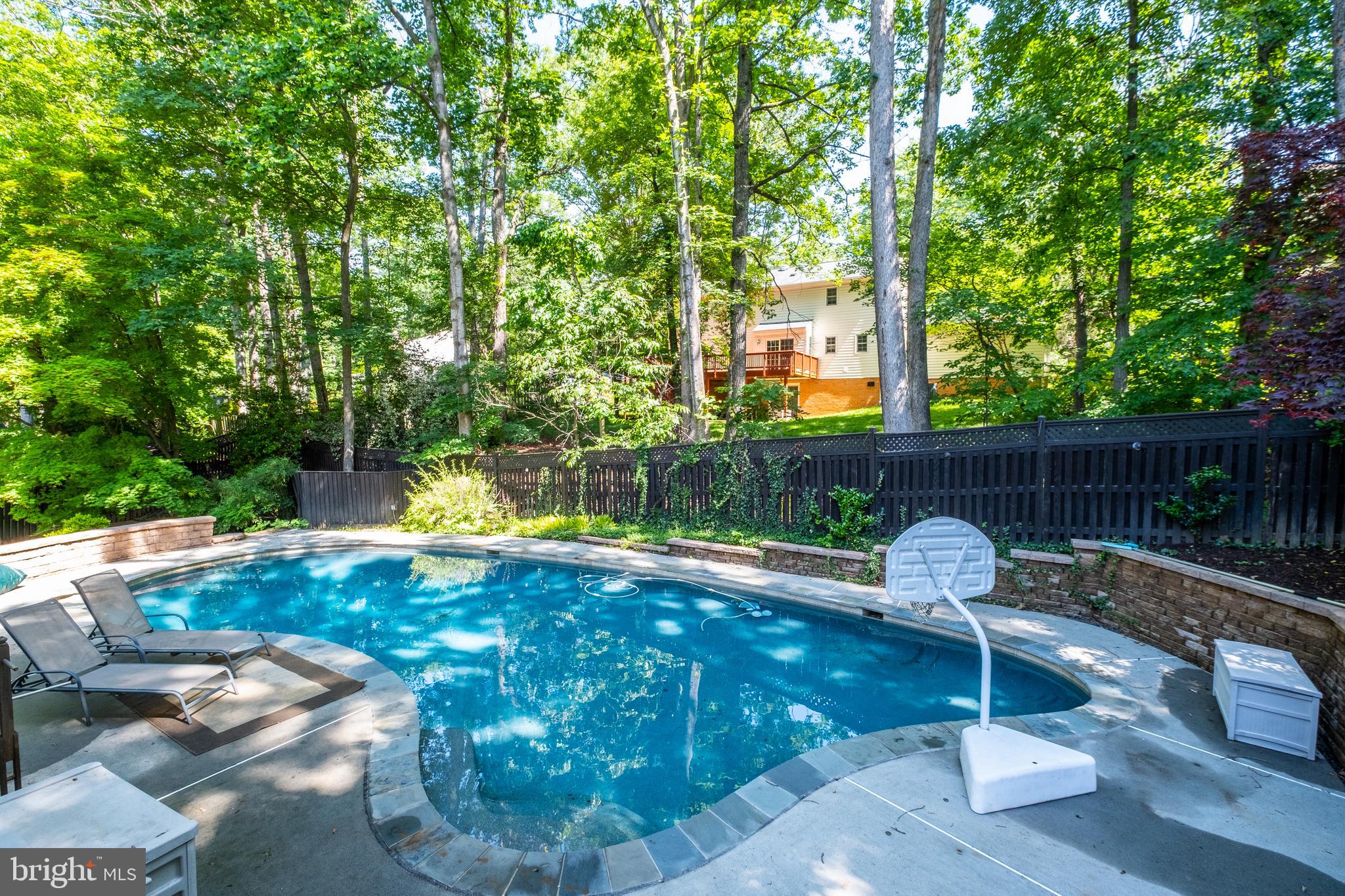 9030 Edgepark Road Vienna, VA 22182 - Photo 33 of 45 Gallery Image 33