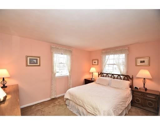 15 Kettering Road Norwood, MA 02062 - Photo 11 of 20 Gallery Image 11