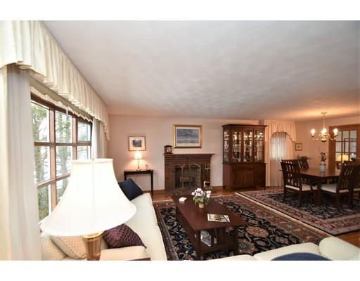 15 Kettering Road Norwood, MA 02062 - Photo 8 of 20 Gallery Image 8