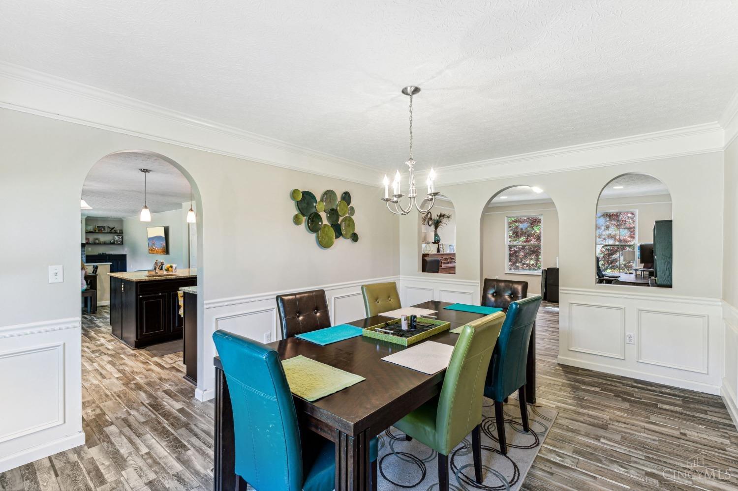 7259 Hunters Ridge Lane Cincinnati, OH 45247 - Photo 14 of 34 Gallery Image 14