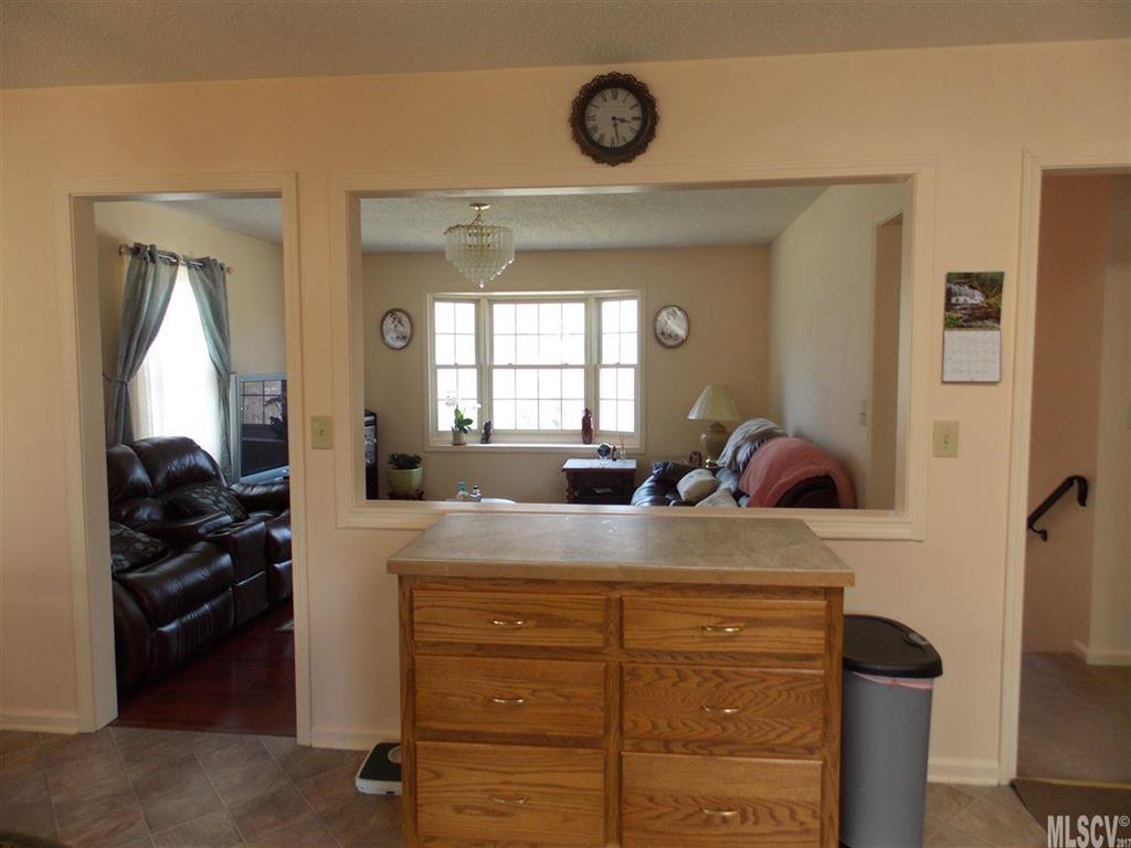 310 Cedar Valley Road Hudson, NC 28638 - Photo 4 of 24 Gallery Image 4