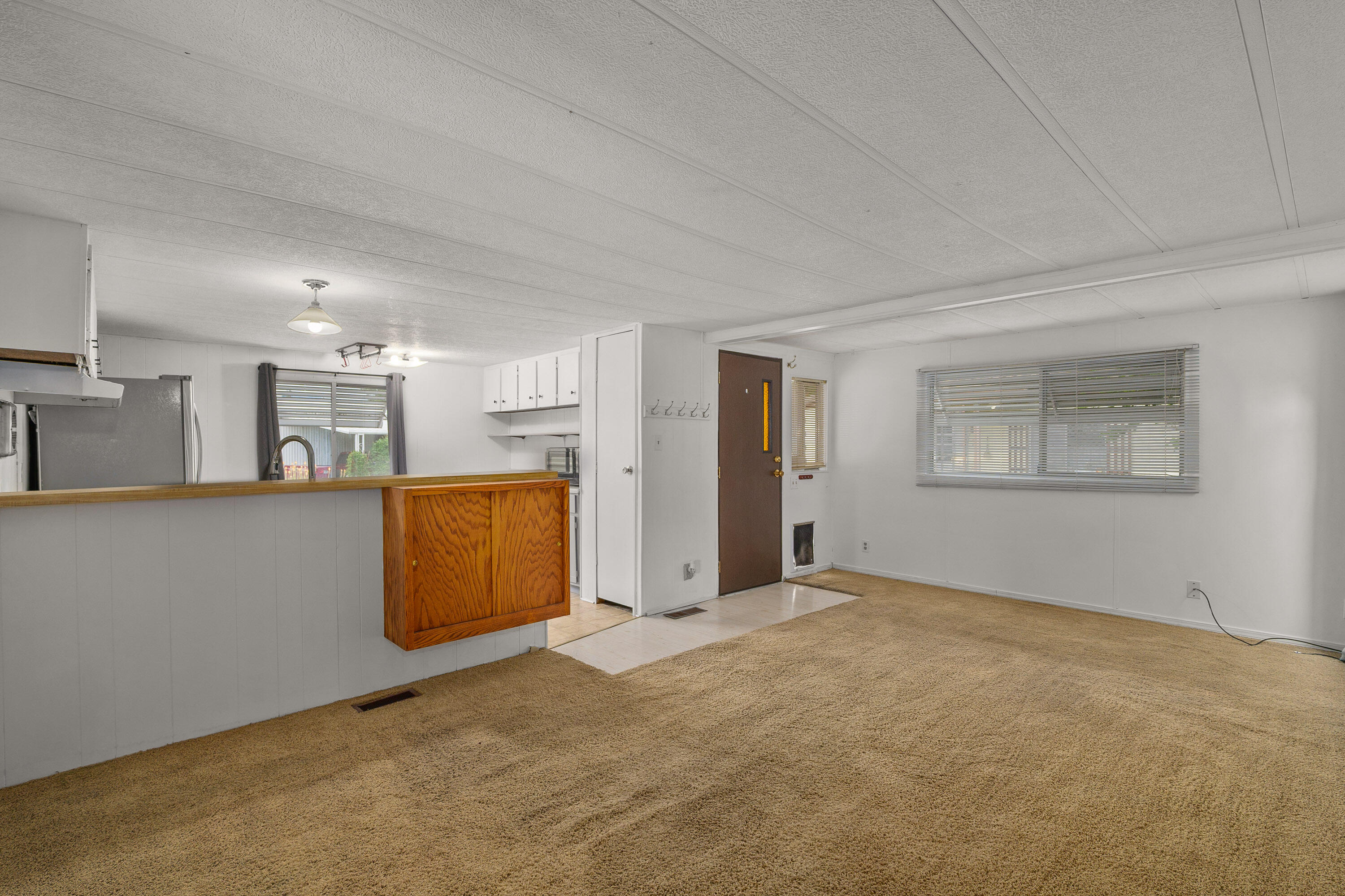 1241 Dowell Road, Unit 72 Grants Pass, OR 97527 - Photo 8 of 23 1241DowellRd#72-008