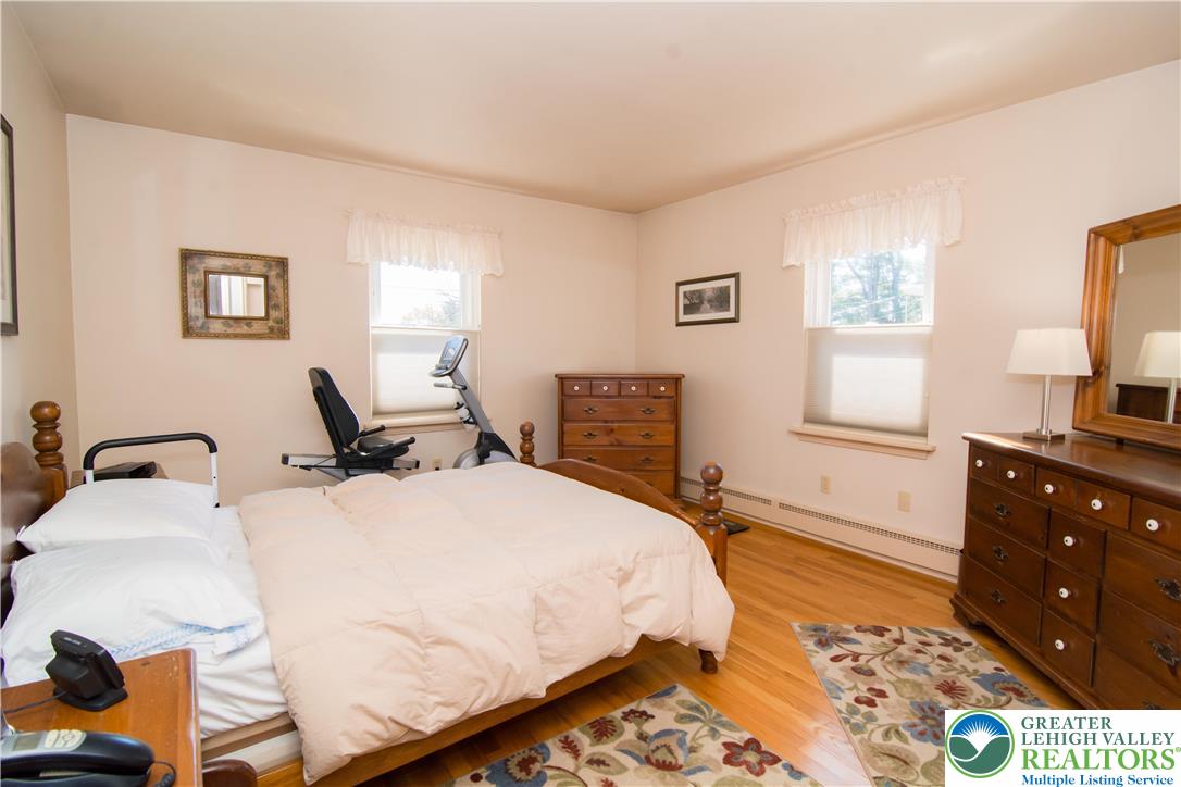 3316 Edinburgh Road Allentown, PA 18104 - Photo 15 of 35 Gallery Image 15