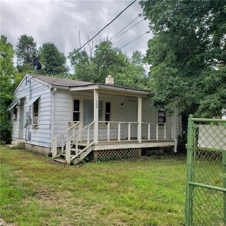 709 Rapp Street Thomasville, NC 27360 - Photo 1 of 1 Gallery Image 1