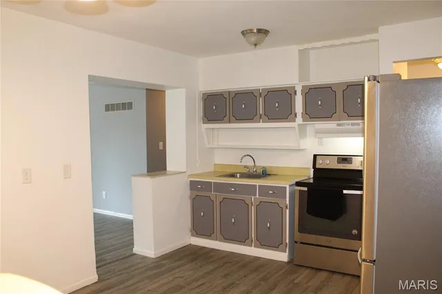 $185,000 | 10762 St Dismas Court, St. Ann, MO 63074