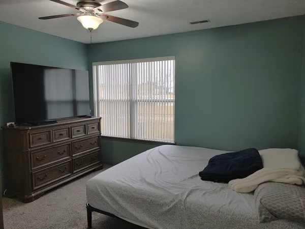 $165,000 | 150 North Wooster Street, Unit 9, Capron, IL 61012