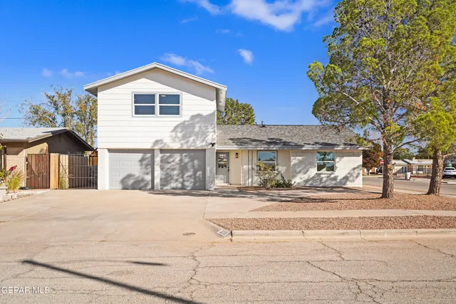 a view of a house with a outdoor space