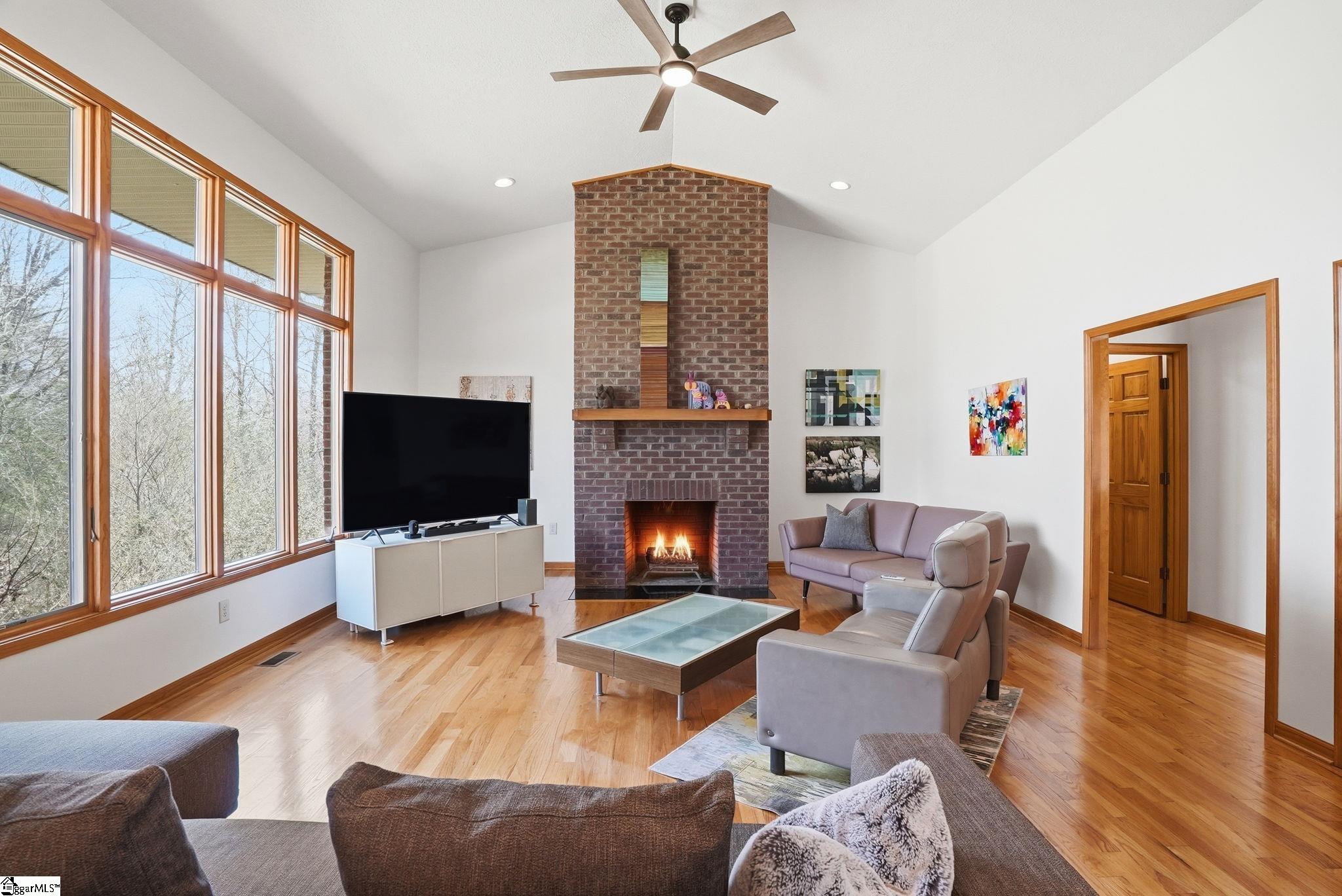 129 Tyler Lane West Union, SC 29696 - Photo 1 of 49