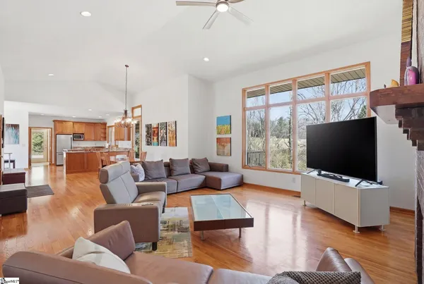 $695,000 | 129 Tyler Lane, West Union, SC 29696