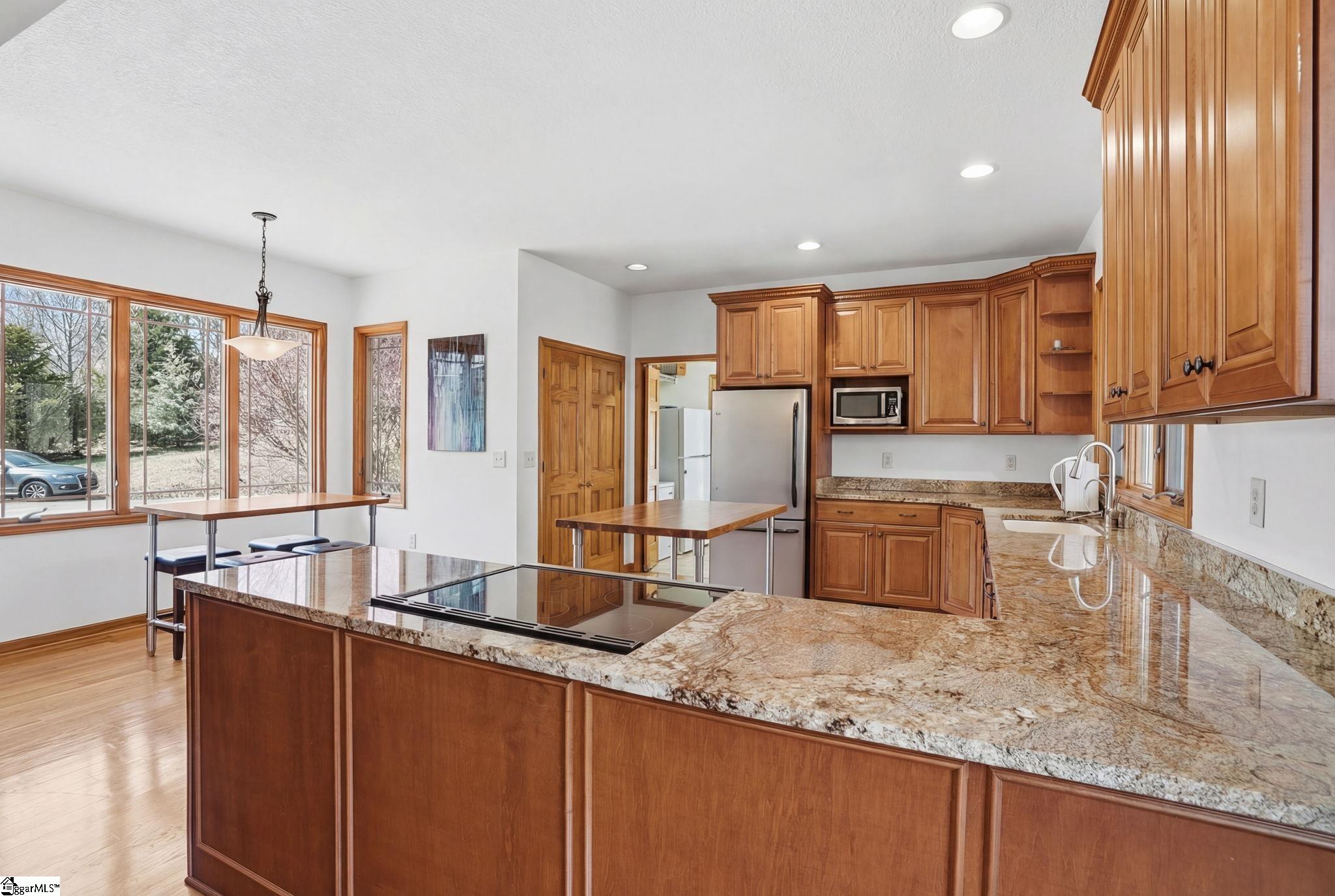 129 Tyler Lane West Union, SC 29696 - Photo 10 of 49