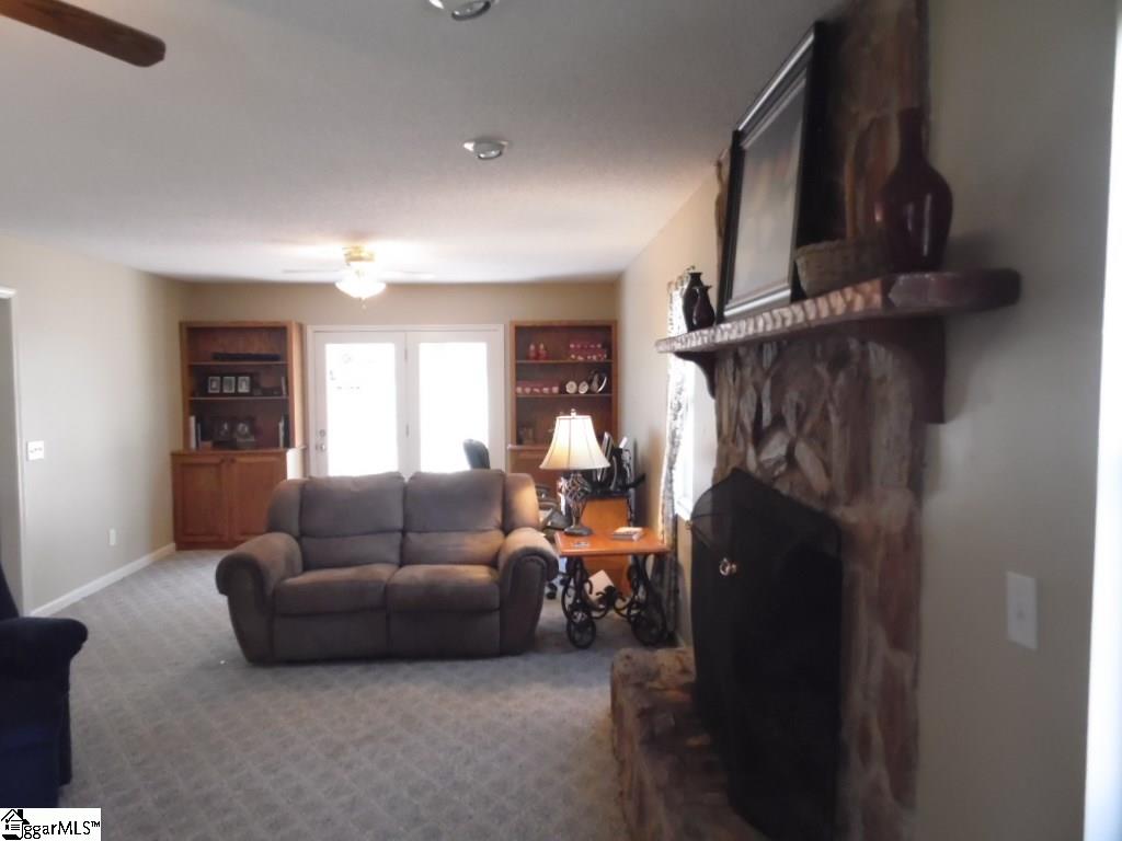108 Sawmill Road Marietta, SC 29661 - Photo 19 of 35