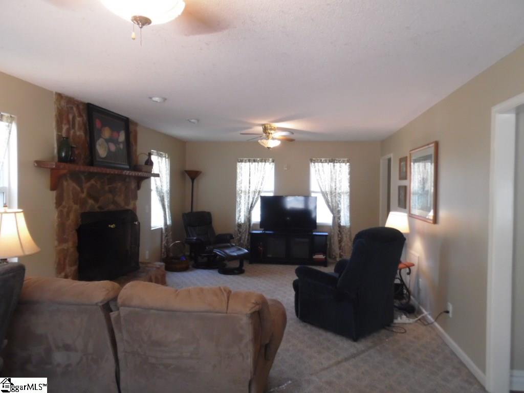 108 Sawmill Road Marietta, SC 29661 - Photo 20 of 35