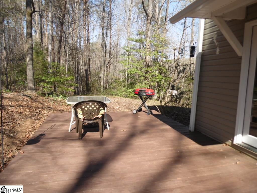 108 Sawmill Road Marietta, SC 29661 - Photo 7 of 35