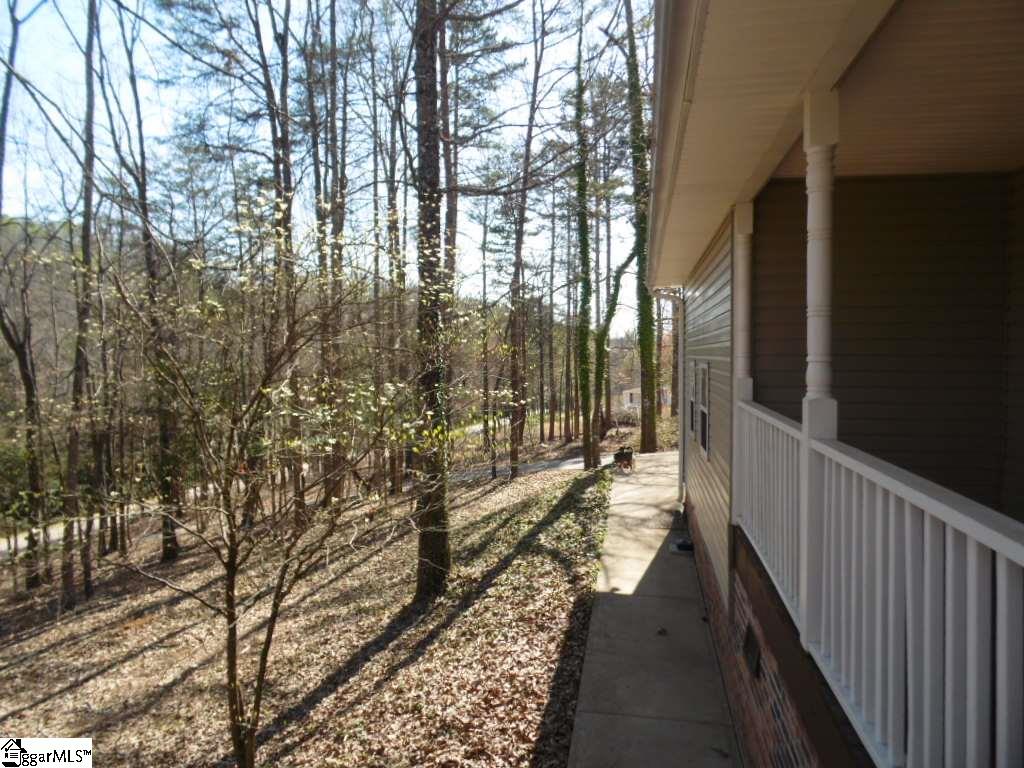 108 Sawmill Road Marietta, SC 29661 - Photo 8 of 35