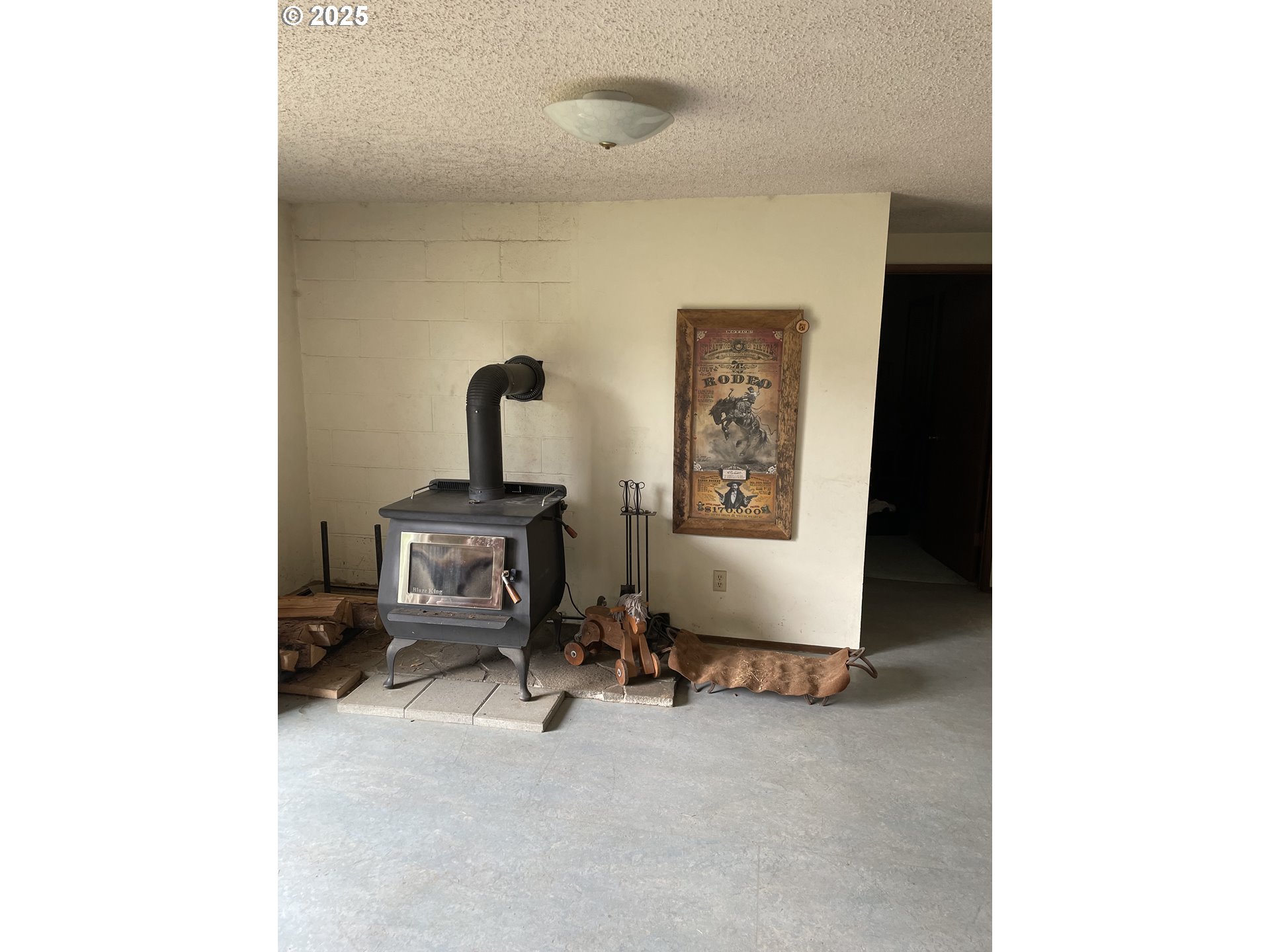 76984 Palmer Junction Road Elgin, OR 97827 - Photo 17 of 44 Gallery Image 17