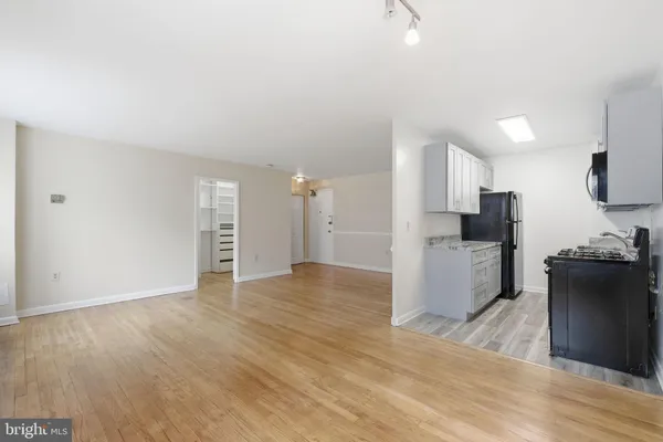 $1,675 | 1200 South Arlington Ridge Road, Unit 615, Arlington, VA 22202