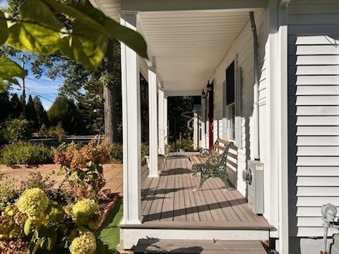 26 County Road East Freetown, MA 02717 - Photo 4 of 21