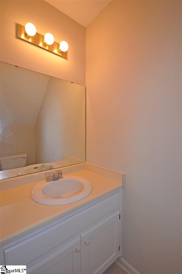 6 Spaniel Court, Unit B Greenville, SC 29607 - Photo 7 of 17 Gallery Image 7