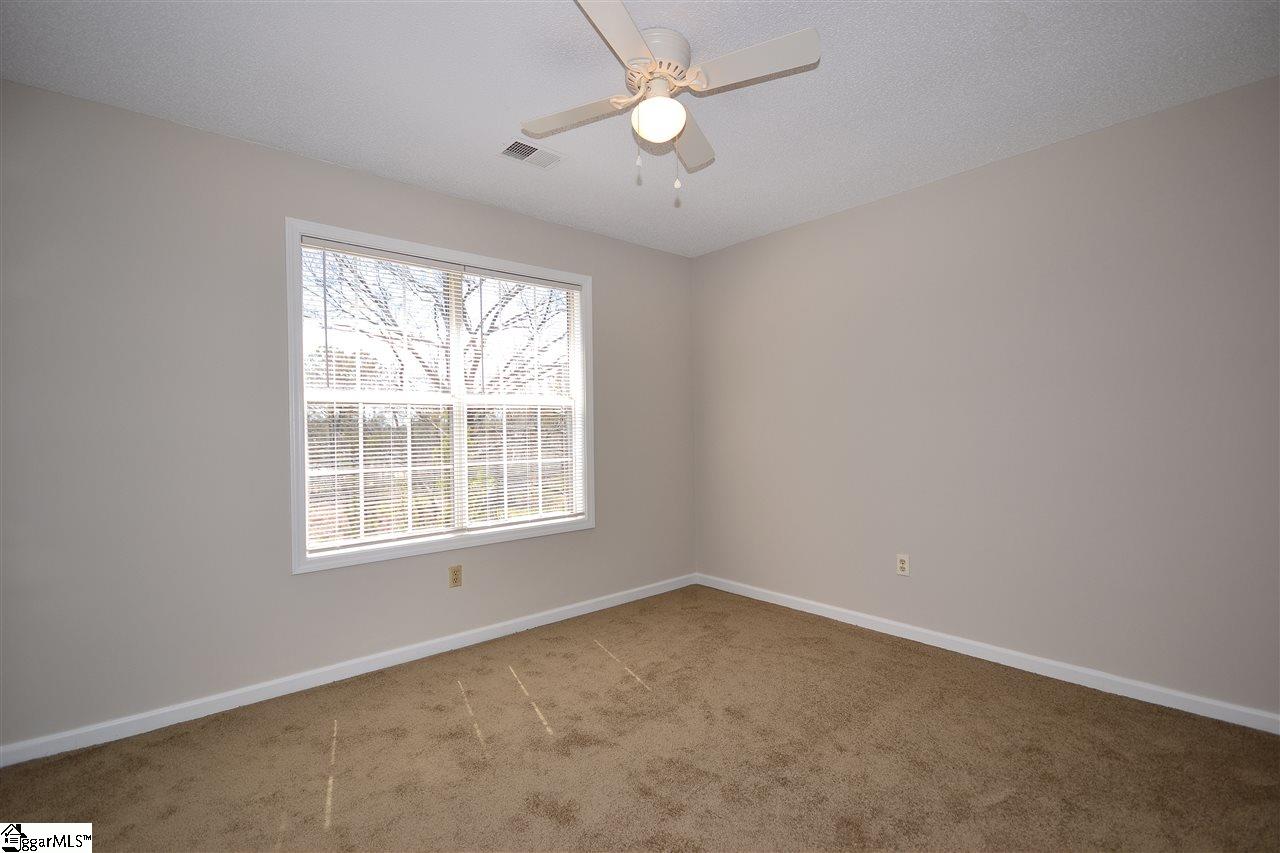 6 Spaniel Court, Unit B Greenville, SC 29607 - Photo 9 of 17 Gallery Image 9