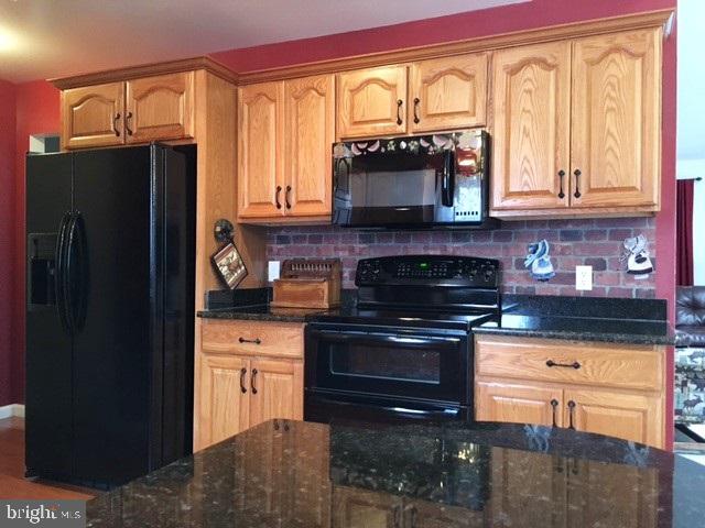 622 Hilltop Road Millerstown, PA 17062 - Photo 13 of 25 Gallery Image 13