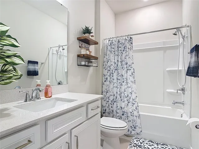 $405,900 | 2220 Canopy Terrace Boulevard, DeLand, FL 32724