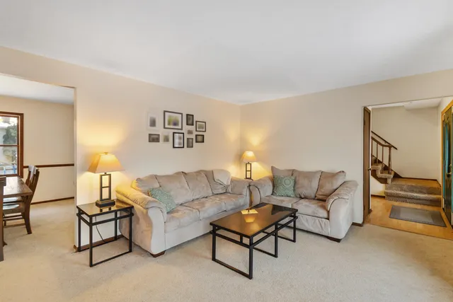 $299,999 | 1713 Suffolk Avenue, Portage, MI 49024