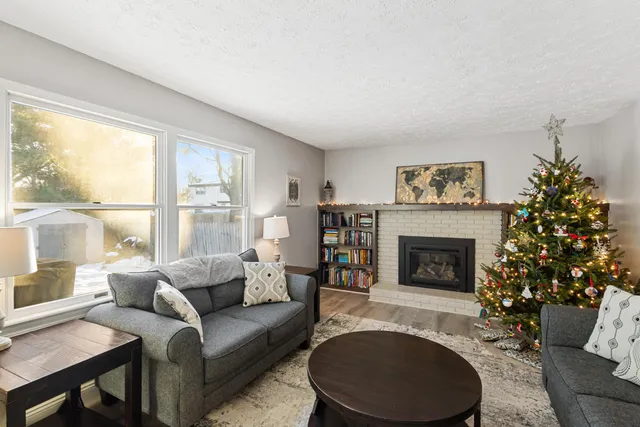 $299,999 | 1713 Suffolk Avenue, Portage, MI 49024