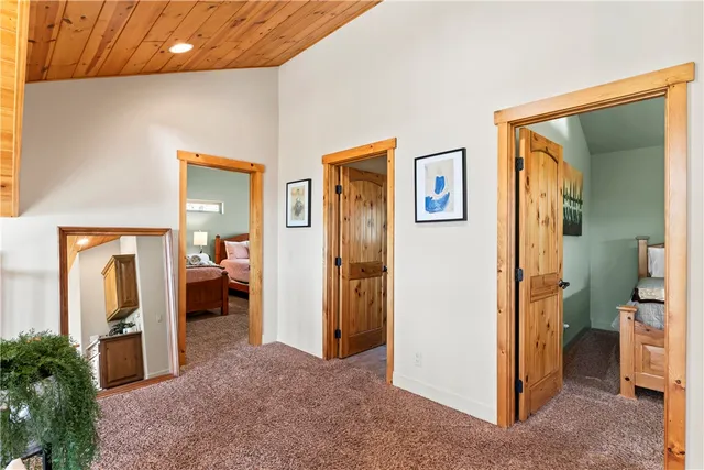 $899,000 | 756 Brentwood Drive, Lake Arrowhead, CA 92352