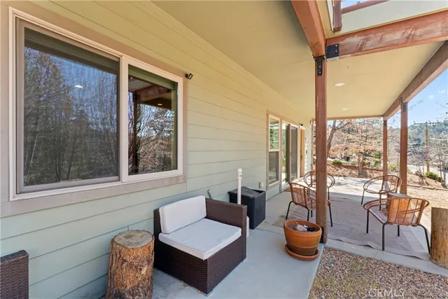 $899,000 | 756 Brentwood Drive, Lake Arrowhead, CA 92352