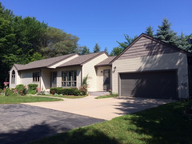 4940 Barney Road Traverse City, MI 49684 - Photo 1 of 29 1803370.JPG