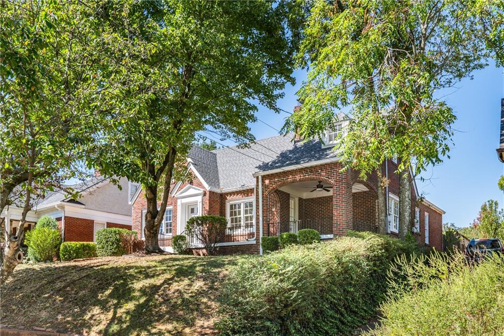 563 Manford Road Southwest Atlanta, GA 30310 - Photo 1 of 1 Gallery Image 1
