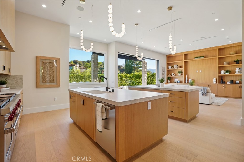 17354 Toquet Drive Encino, CA 91316 - Photo 22 of 75 Gallery Image 22