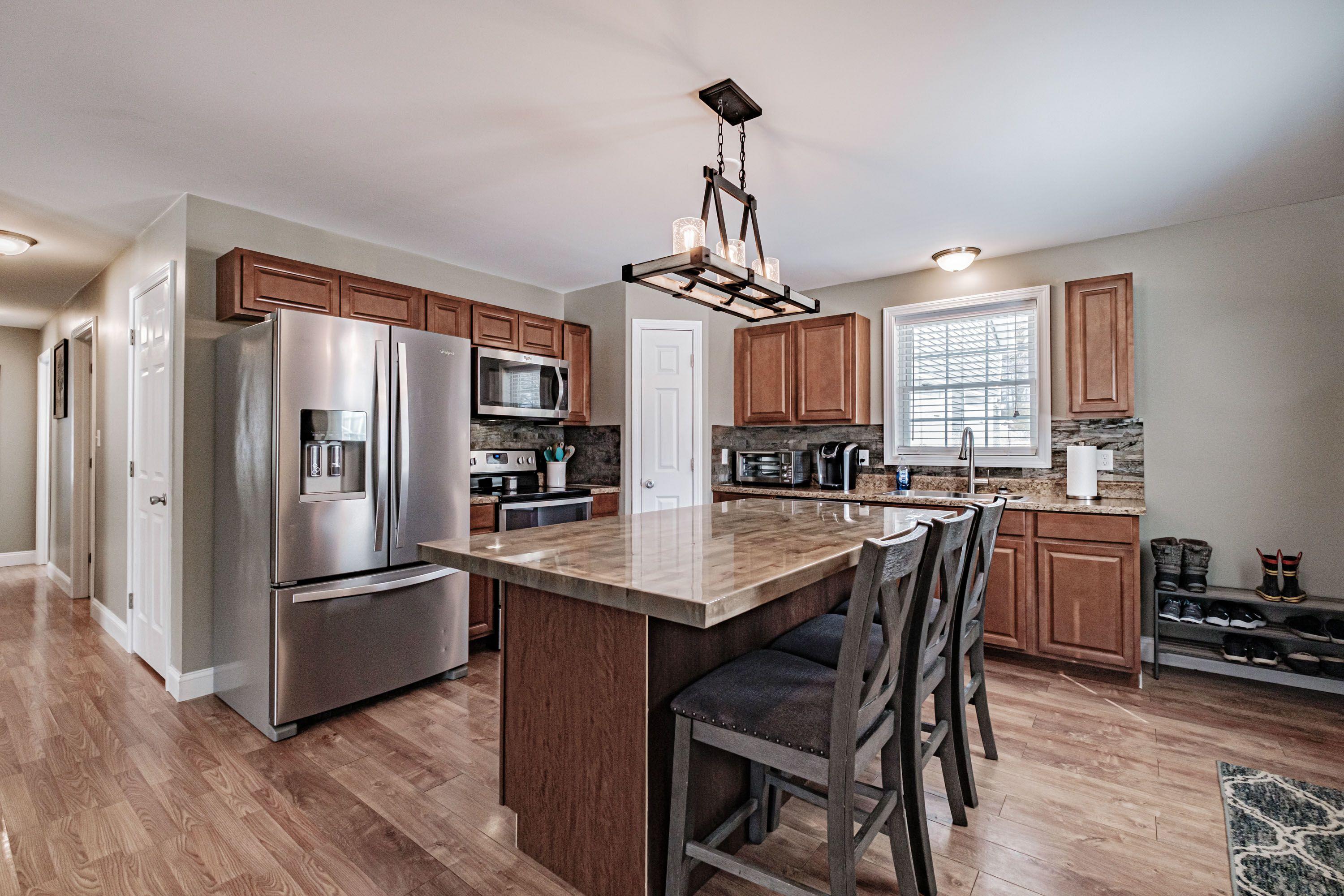 440 Doles Ridge Road Limerick, ME 04048 - Photo 6 of 22 440 Doles kitchen