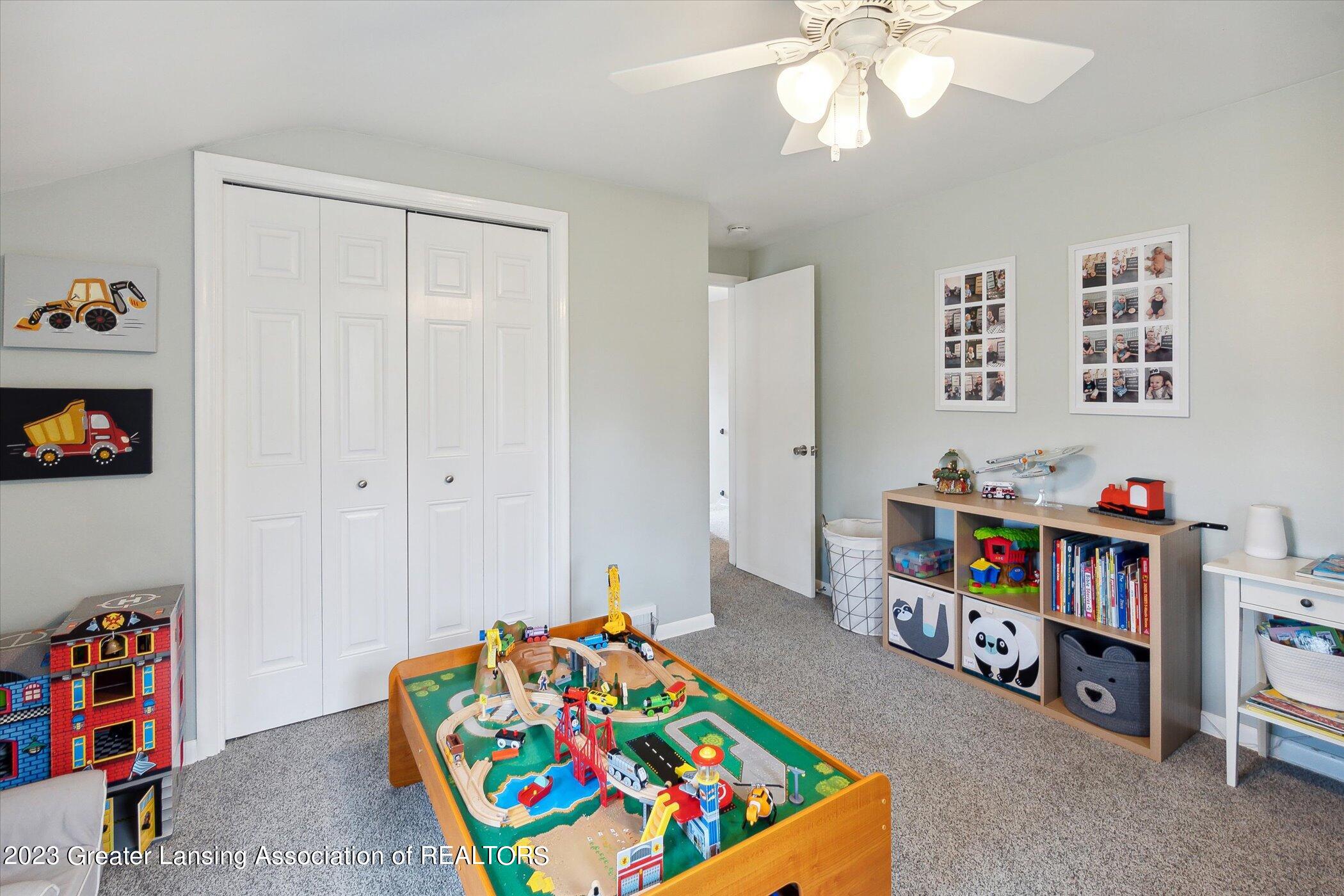 2307 Wellington Road Lansing, MI 48910 - Photo 21 of 32 23-2307-Wellington-Rd-Lansing-MI-WindowS