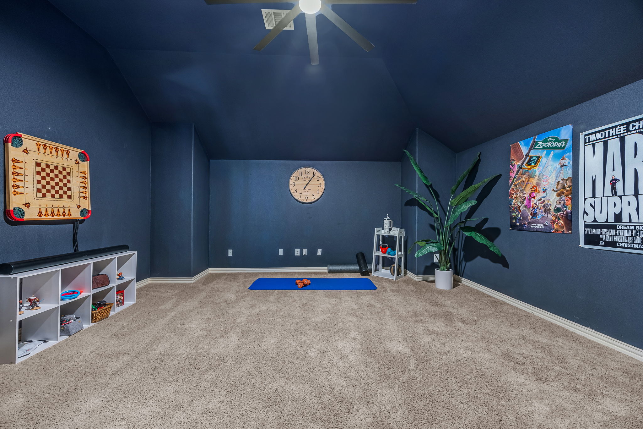 128 Las Colinas Drive Georgetown, TX 78628 - Photo 38 of 38 a view of an empty room with a window
