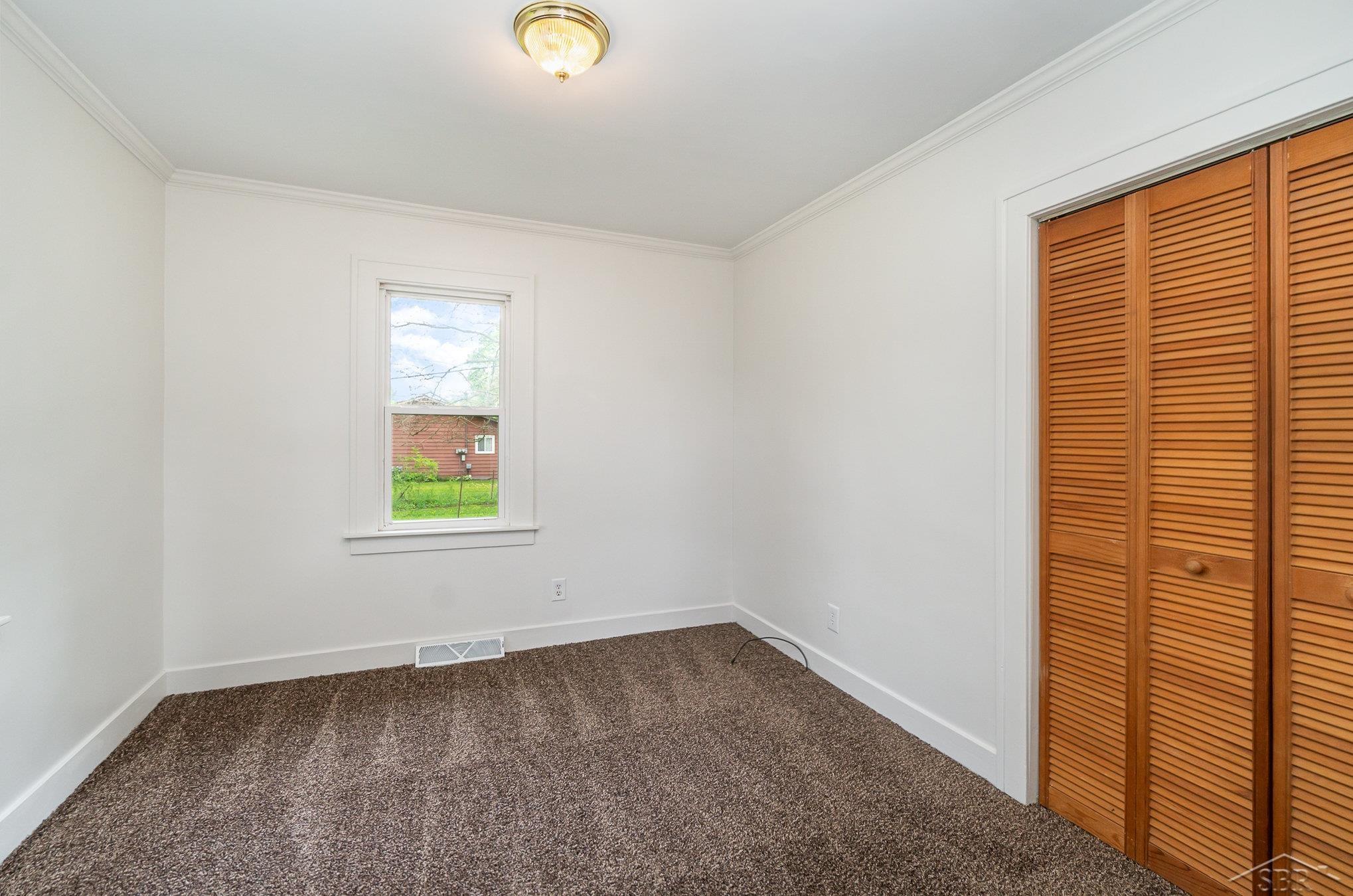 130 Swanson Road Saginaw, MI 48609 - Photo 14 of 25 50141677-7439eadb-006c-4ee1-ade5-bbac6a1962cf.JPG