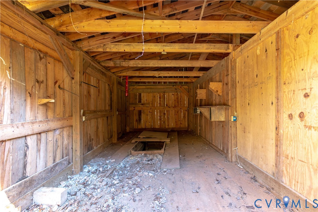 5636 Cartersville Road Powhatan, VA 23139 - Photo 20 of 32 a view of a porch